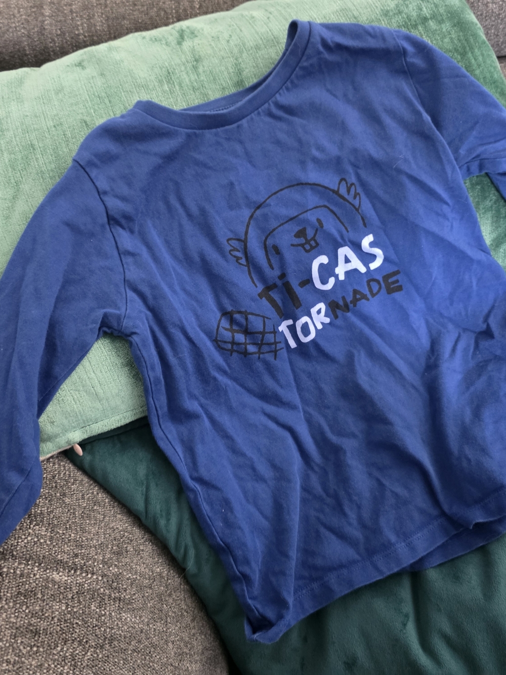 Blue Kids Long-Sleeve Graphic Shirt - Tornade Souris Mini 18-24 Mois